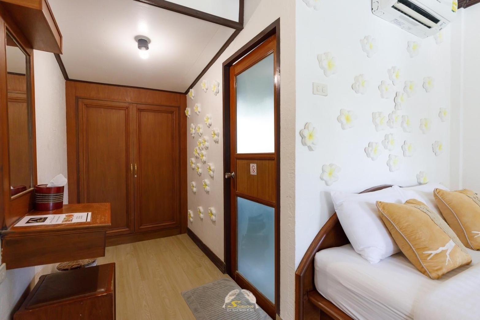 Suanya Kohkood Resort And Spa Ko Kut Buitenkant foto