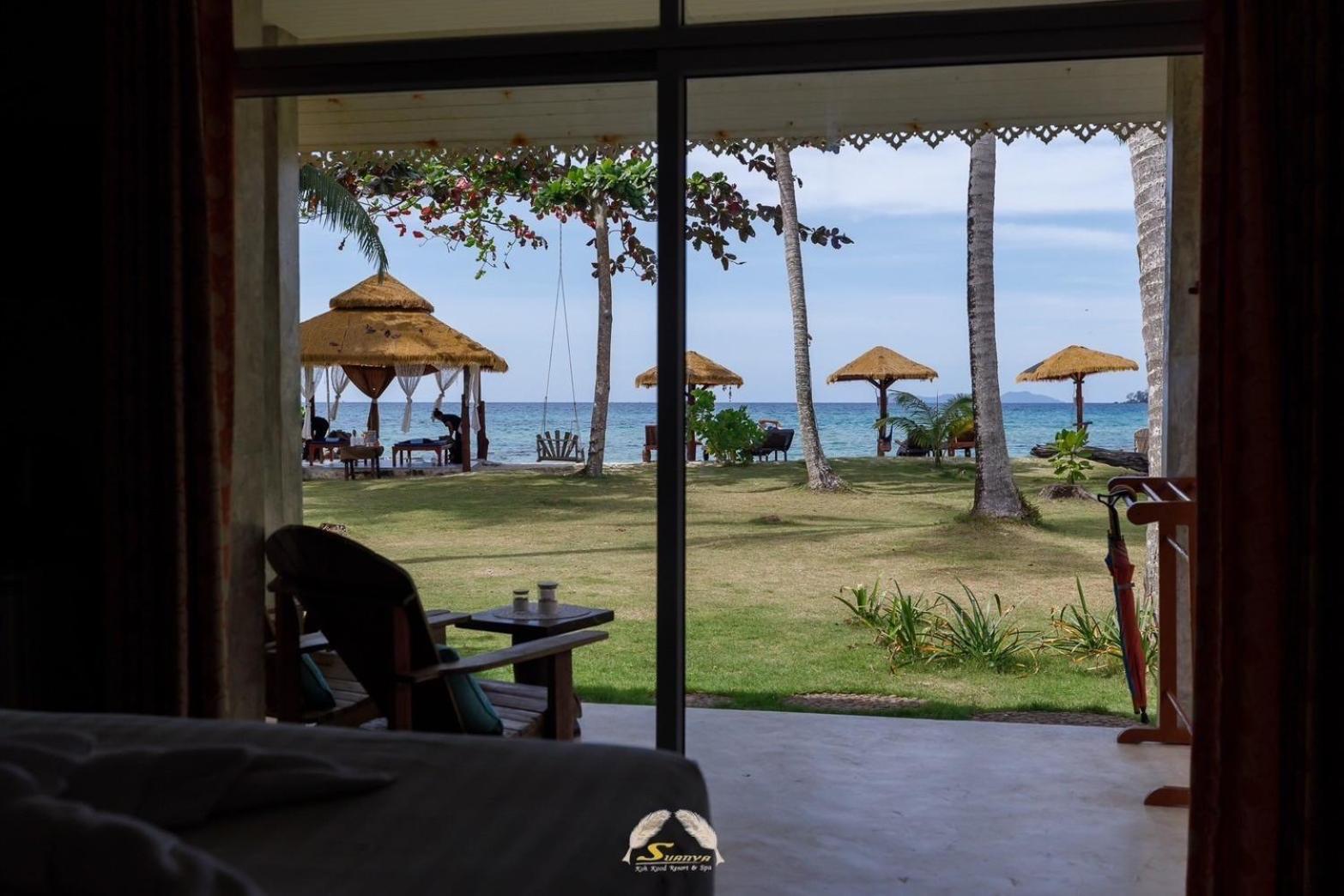 Suanya Kohkood Resort And Spa Ko Kut Buitenkant foto